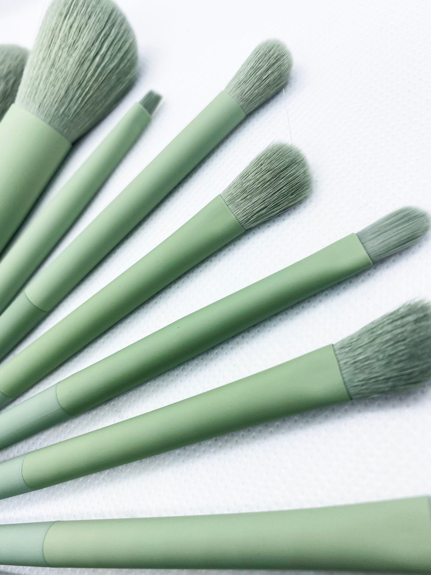 Sage Bae - 11 Piece Makeup Brush Set