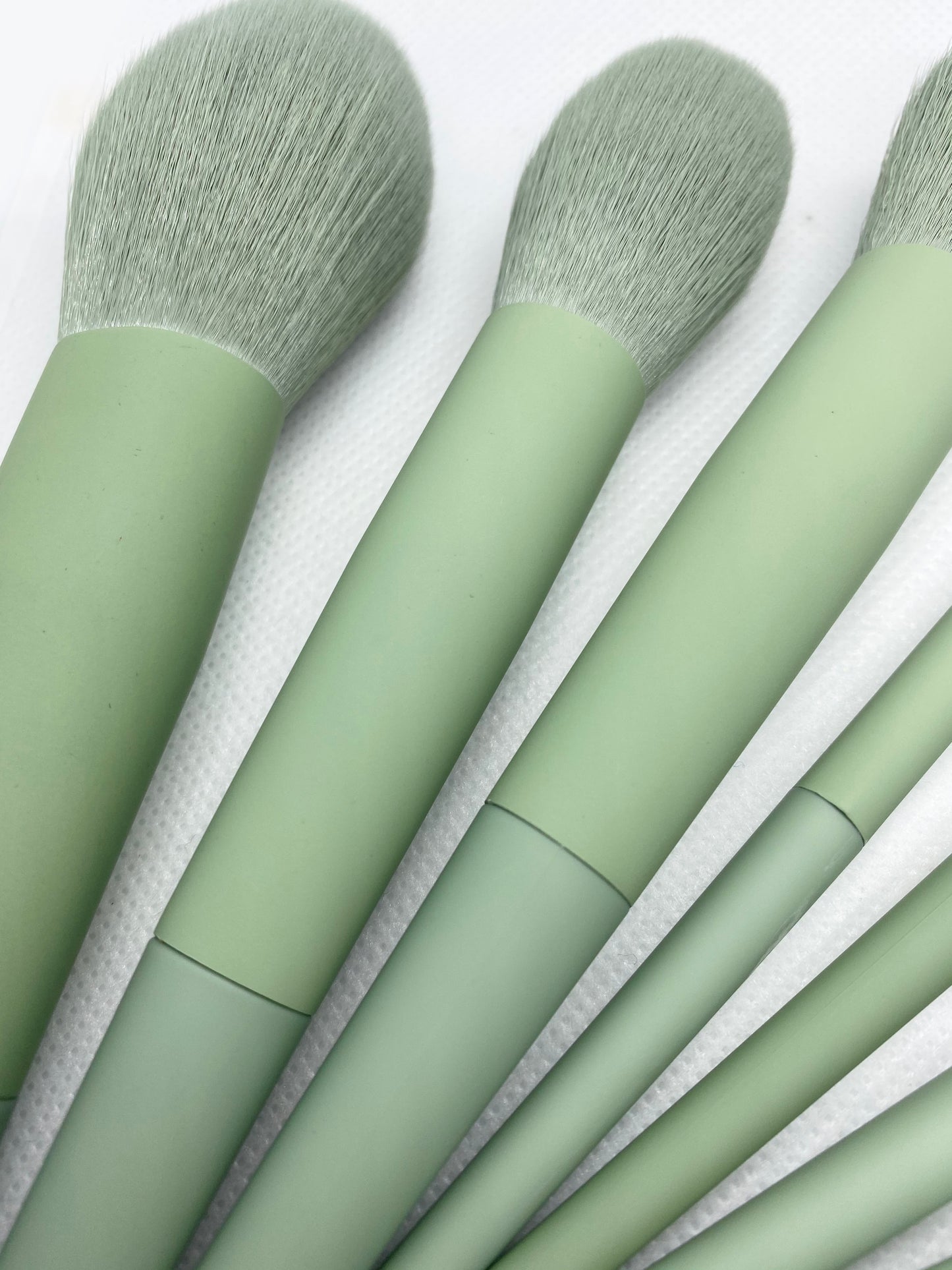 Sage Bae - 11 Piece Makeup Brush Set