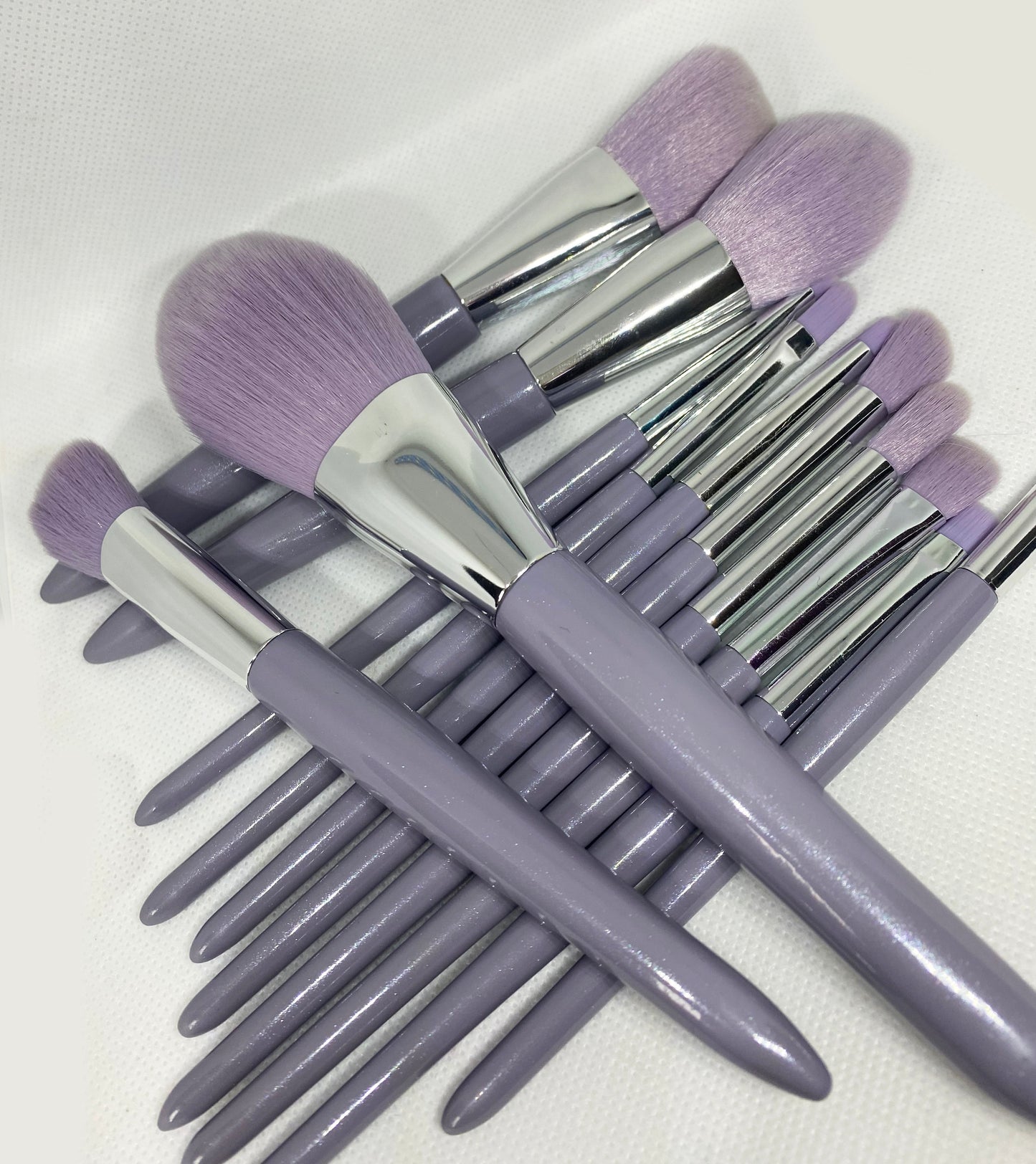 Lila- 12 Piece Makeup Brush Set