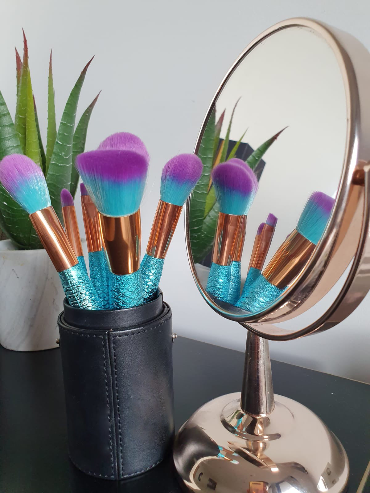 Aqua Mermaid - 7 Piece Makeup Brush Set