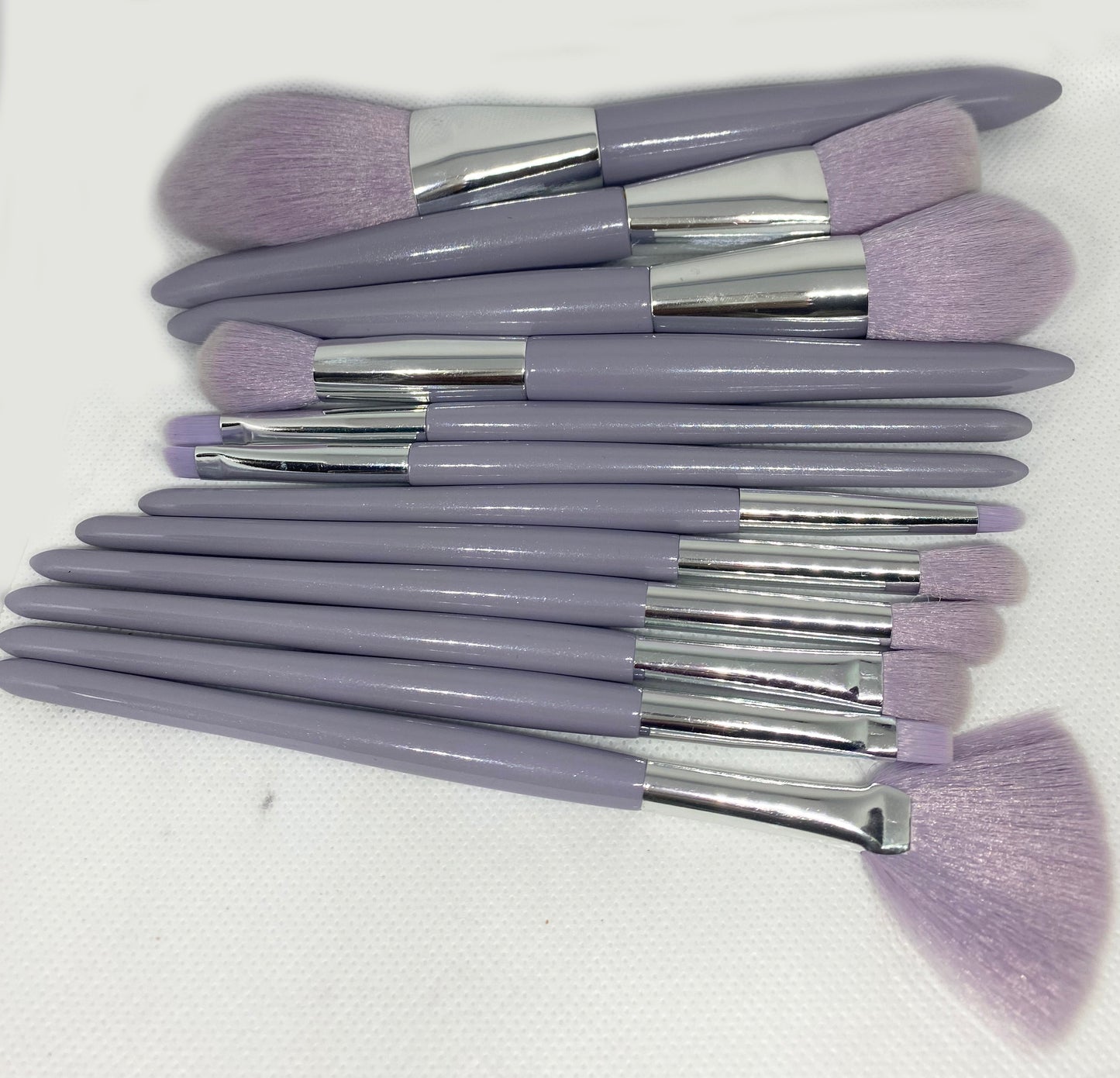 Lila- 12 Piece Makeup Brush Set